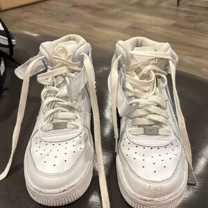 These are nike air high tops that are white were used and no dirt, creasing tho